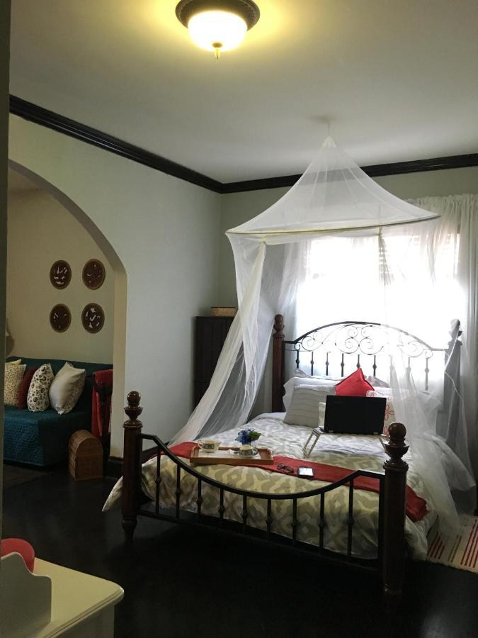 Heavenly Suite In Little Havana Free Parking Miami Exterior photo