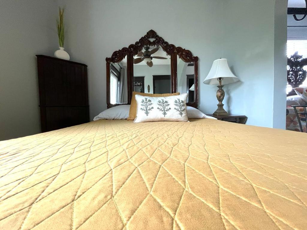 Heavenly Suite In Little Havana Free Parking Miami Exterior photo